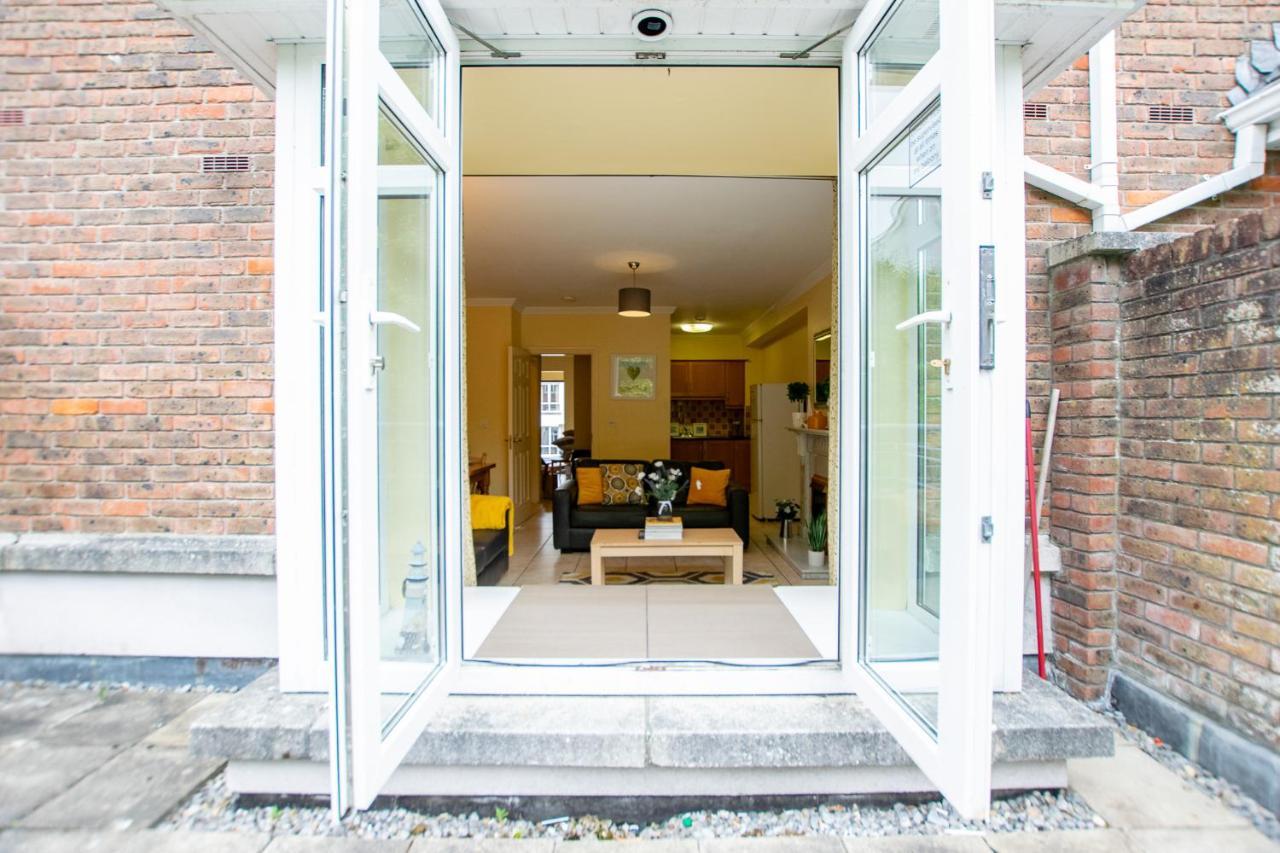 126 - Gort Na Coiribe 4 Bedroom Duplex, By Shortstays Galway Ngoại thất bức ảnh